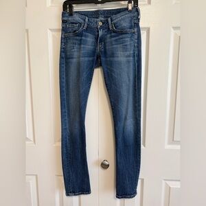 Citizens Of Humanity Blue wash Slim Straight Jeans 
Stretch premium denim. 27